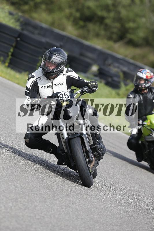 /53 16.09.2025 Track Day Domi Aegerter ADR/Gruppe gelb/95